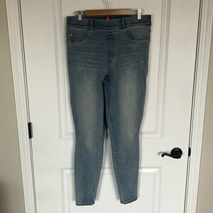 SPANX 20275T Ankle Skinny Jeans Light Blue Wash Denim.